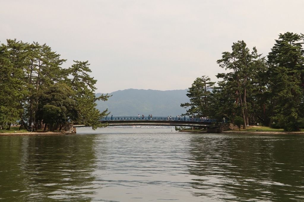 137.jpg
