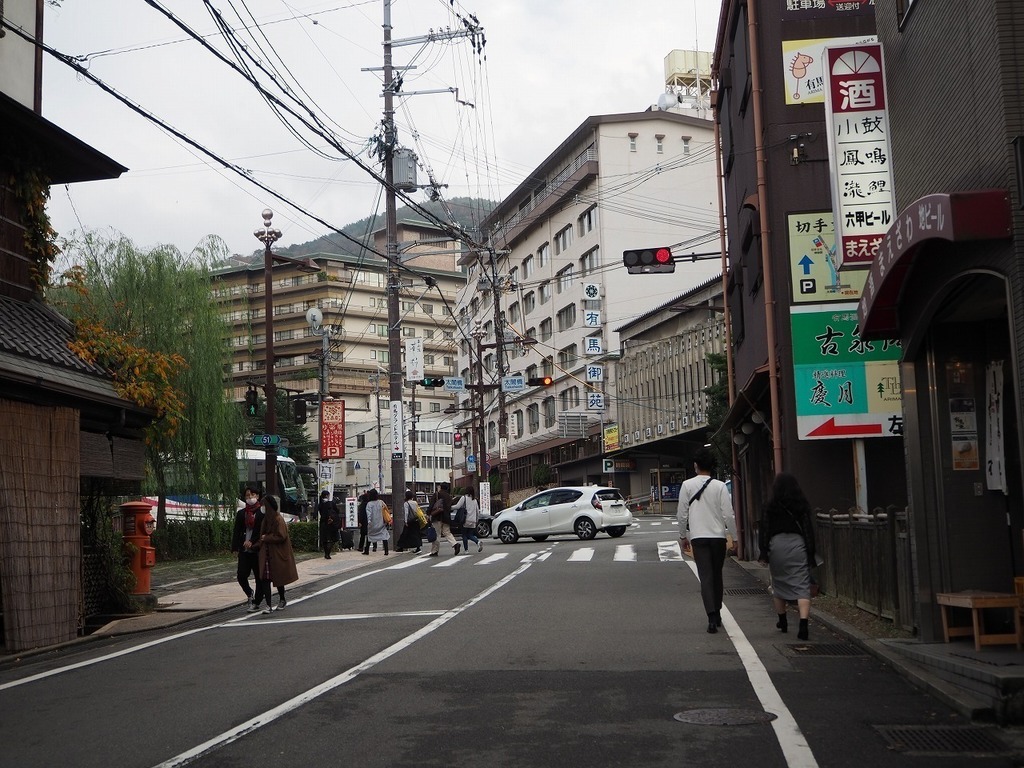 05.jpg