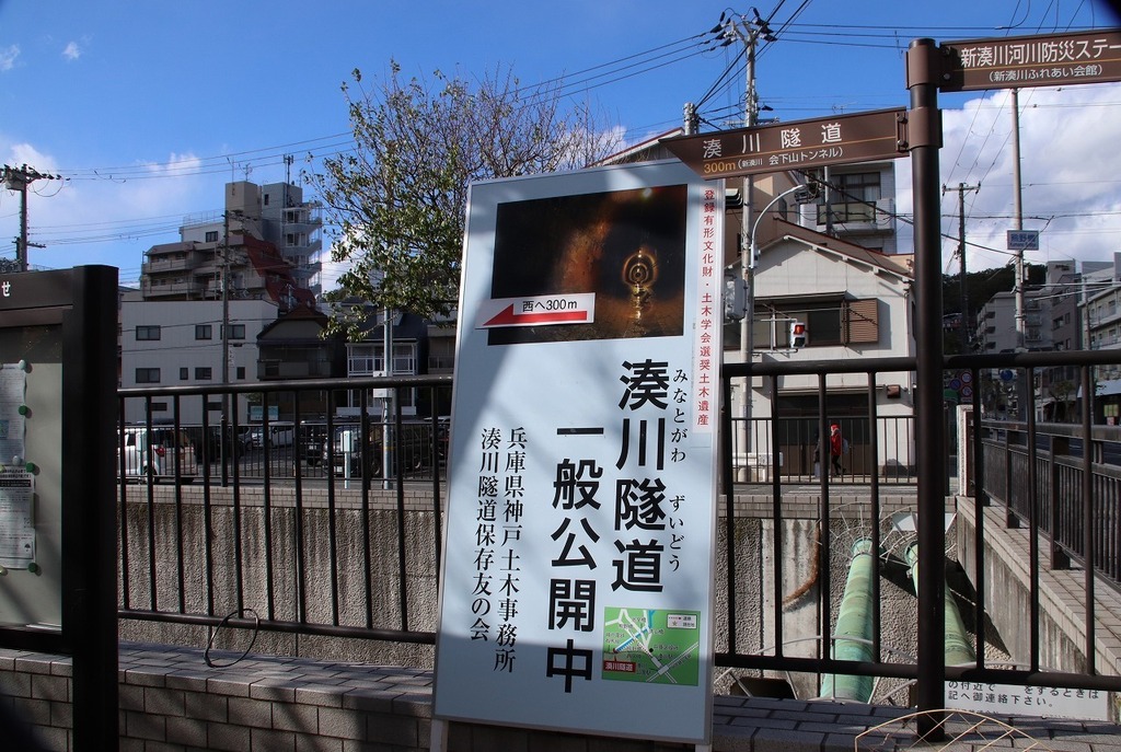 02.jpg